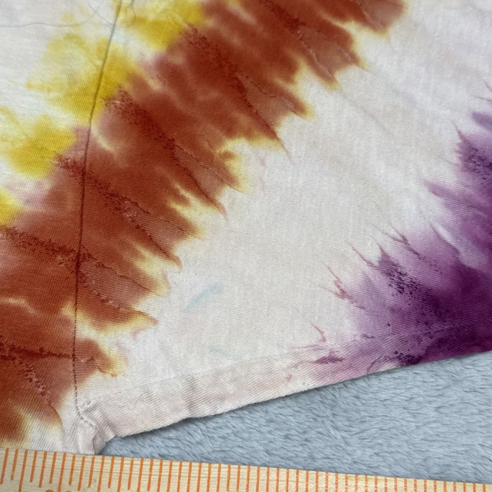 Vintage Pocahontas Shirt XL Tie-Dye 90s The Disney Store USA - Picture 7 of 13